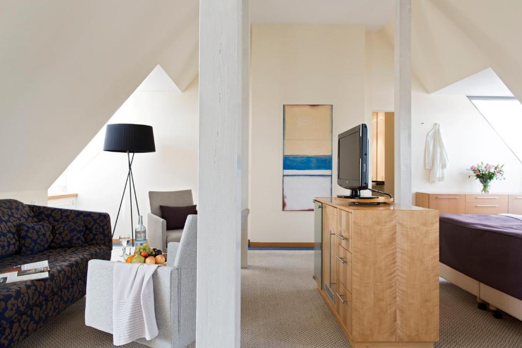 Hotel Kleines Meer Waren  Kamer foto